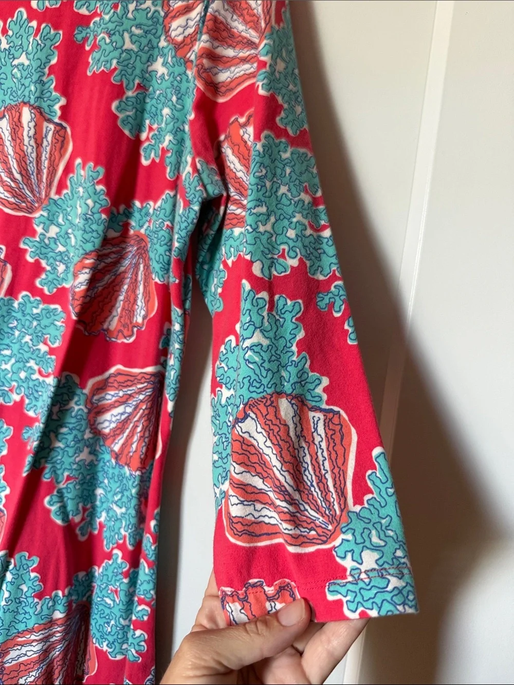 Lilly Pulitzer Coral Seashell Print Midi Dress in Red & Teal - Picture 4 of 7